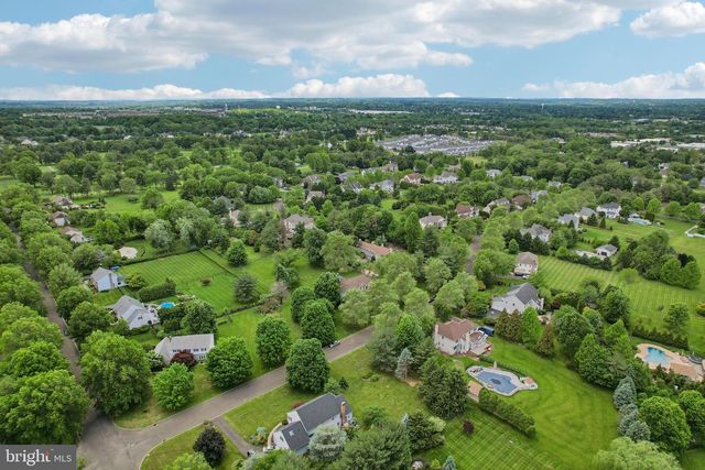 79 MILBOB DR, Ivyland, PA 18974