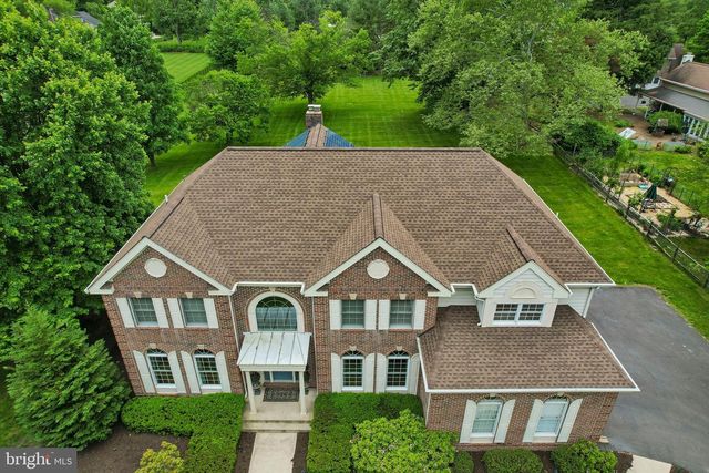 79 MILBOB DR, Ivyland, PA 18974