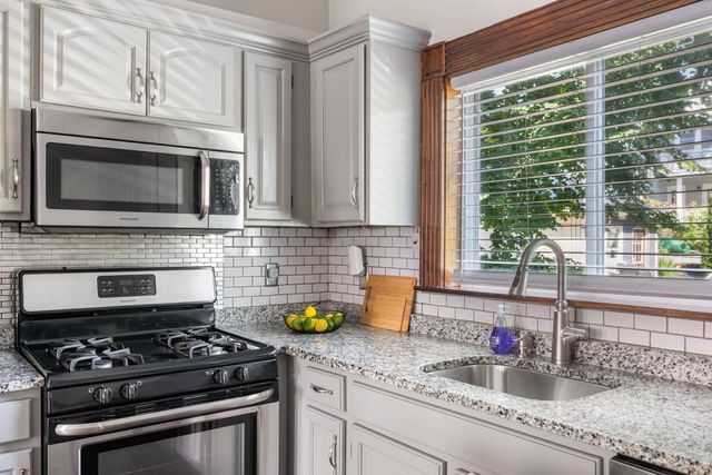 30 Henry St 1, Medford, MA 02155