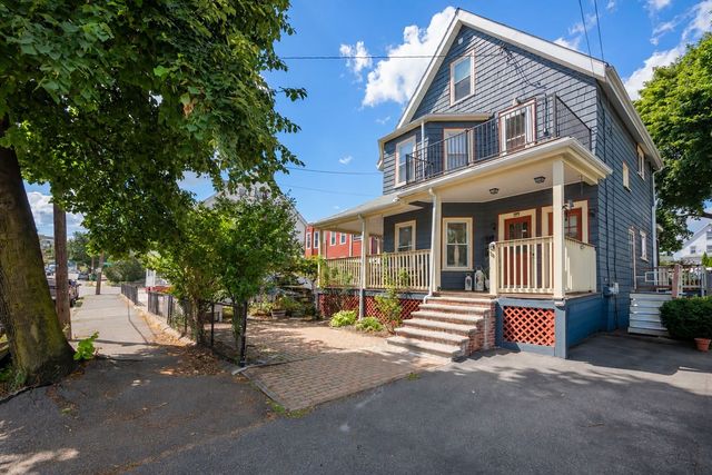 30 Henry St 1, Medford, MA 02155