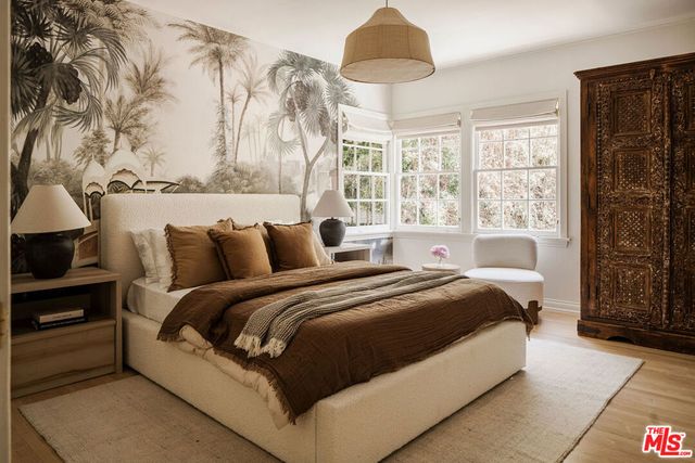 2518 Canyon Drive, Los Angeles, CA 90068