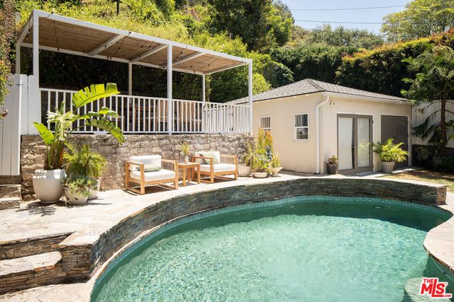 2518 Canyon Drive, Los Angeles, CA 90068