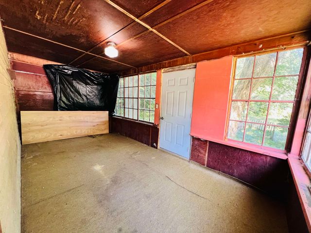 3567 Route 302, Newbury, VT 05051