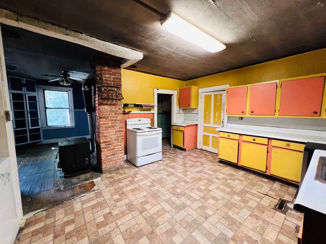 3567 Route 302, Newbury, VT 05051
