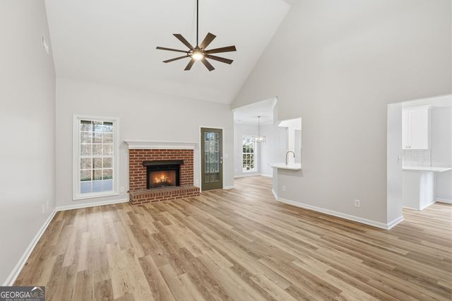 5400 Three Lakes Court, Flowery Branch, GA 30542