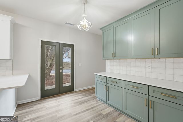 5400 Three Lakes Court, Flowery Branch, GA 30542