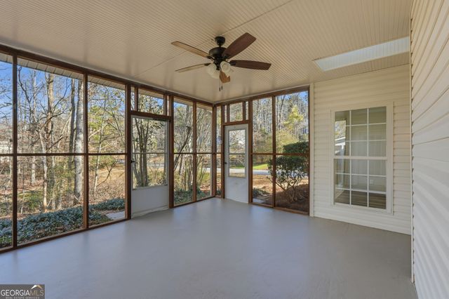 5400 Three Lakes Court, Flowery Branch, GA 30542