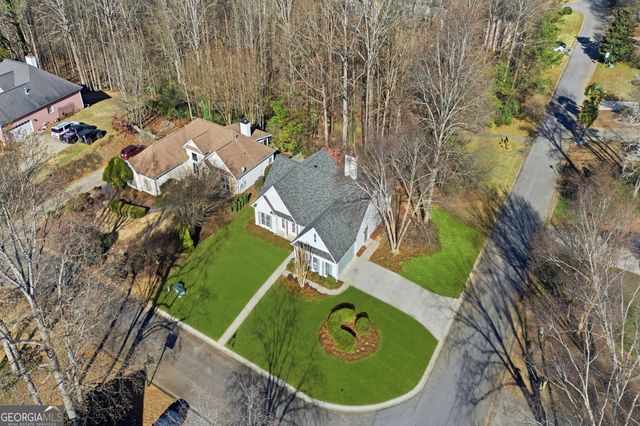 5400 Three Lakes Court, Flowery Branch, GA 30542