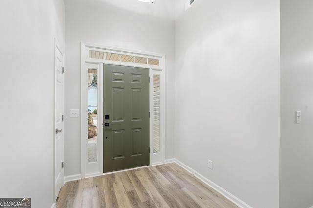 5400 Three Lakes Court, Flowery Branch, GA 30542