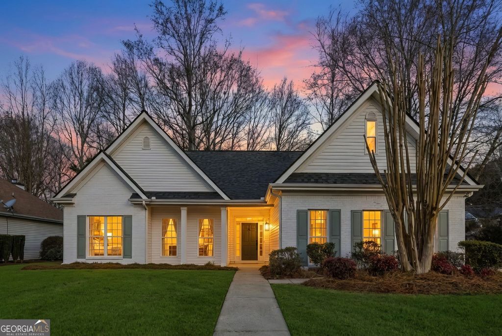 5400 Three Lakes Court, Flowery Branch, GA 30542