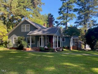 715 Williamsboro Street, Oxford, NC 27565