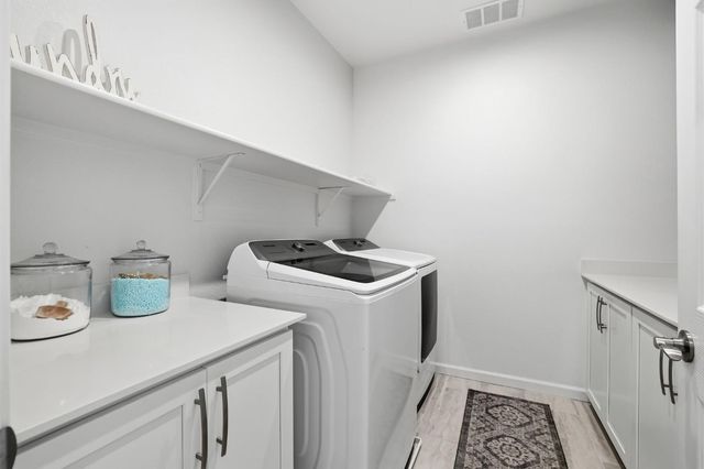 4080 Peabody Way, Roseville, CA 95747