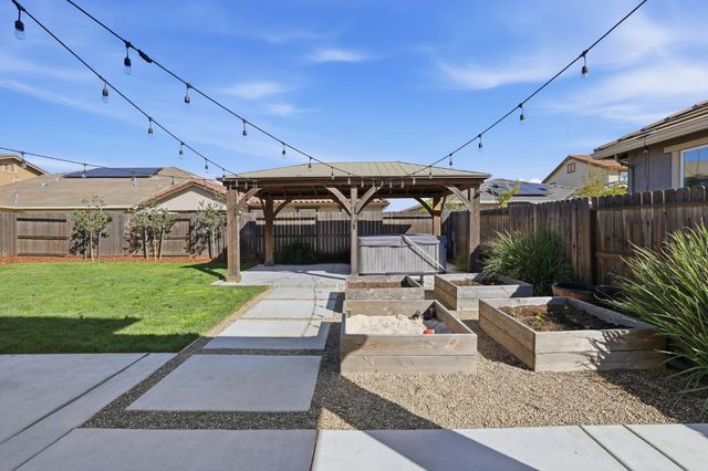 4080 Peabody Way, Roseville, CA 95747