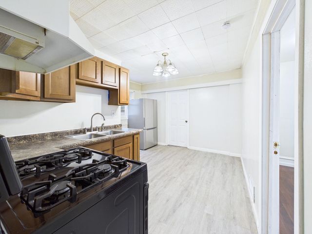 2633 Taylor Street NE, Minneapolis, MN 55418