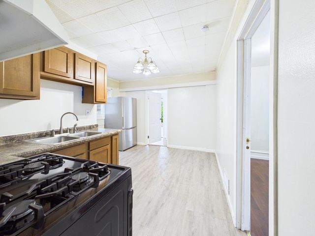 2633 Taylor Street NE, Minneapolis, MN 55418