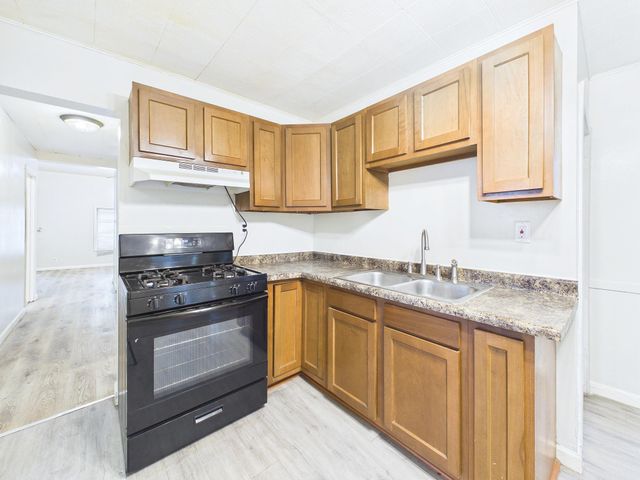 2633 Taylor Street NE, Minneapolis, MN 55418