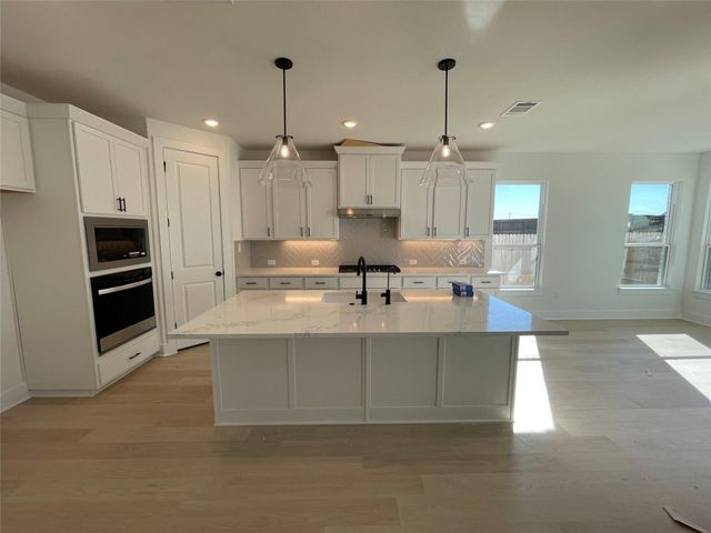 19504 Janke CV, Pflugerville, TX 78660