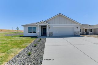 36 W 12th St, Deer Park, WA 99006