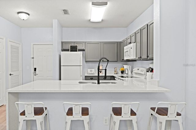 3175 FELTRIM PLACE 305, Kissimmee, FL 34747