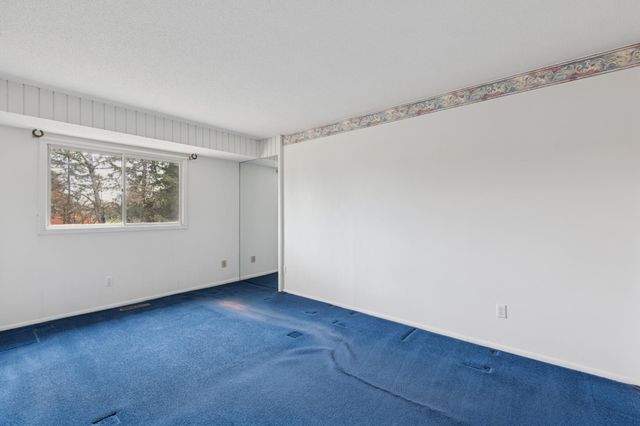 7285 Kirkwood Lane N, Maple Grove, MN 55369