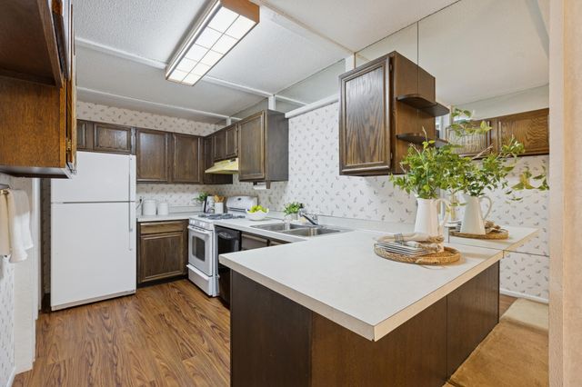 7285 Kirkwood Lane N, Maple Grove, MN 55369