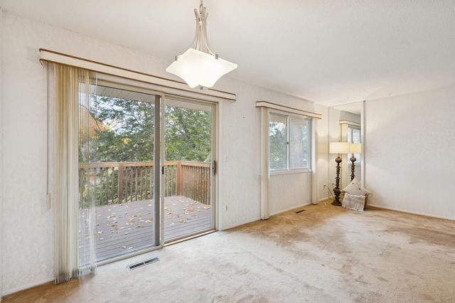 7285 Kirkwood Lane N, Maple Grove, MN 55369