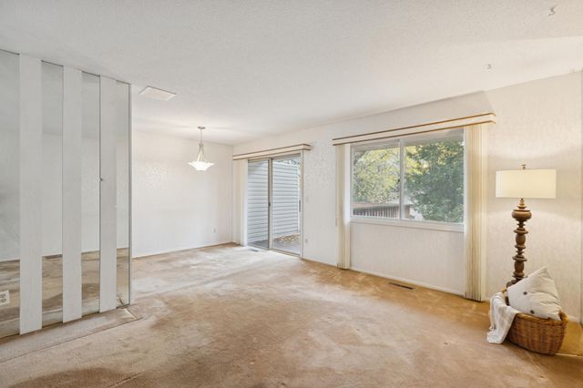 7285 Kirkwood Lane N, Maple Grove, MN 55369