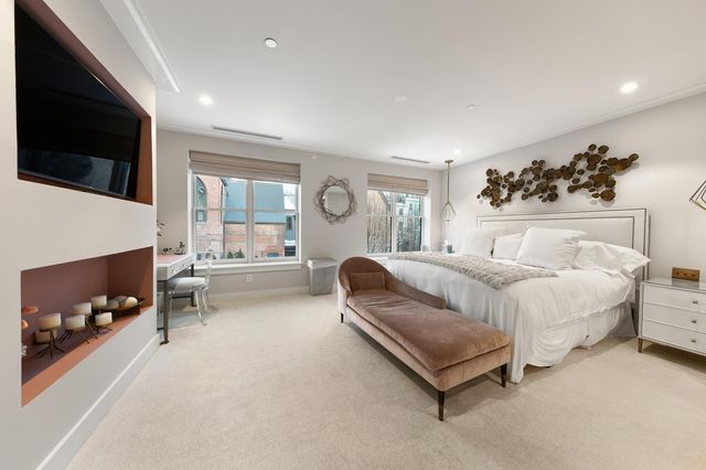 225 Carlton Avenue, New York City, NY 11205