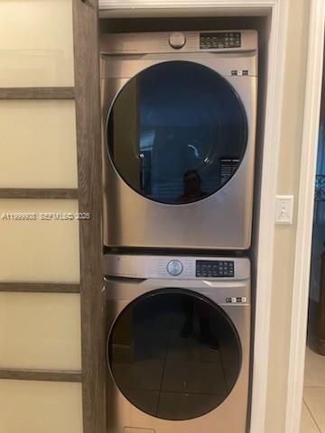 1394 W 30th Street, Hialeah, FL 33012