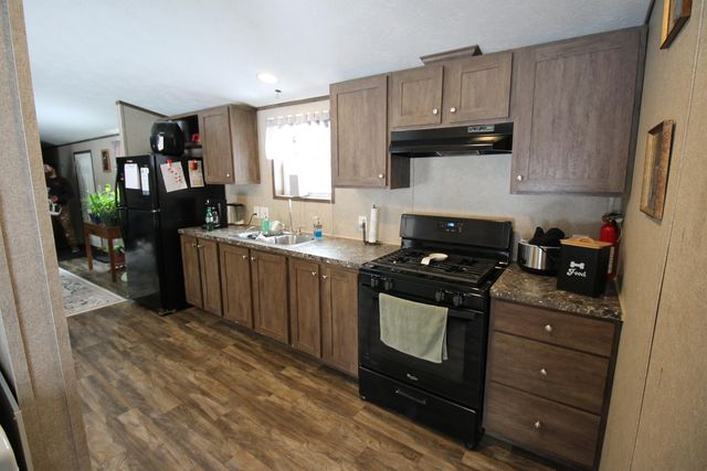 76 Moss Road, Lewis, NY 12950