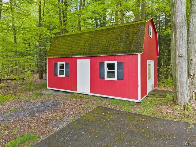 1555 Connors Road, Van Buren, NY 13027