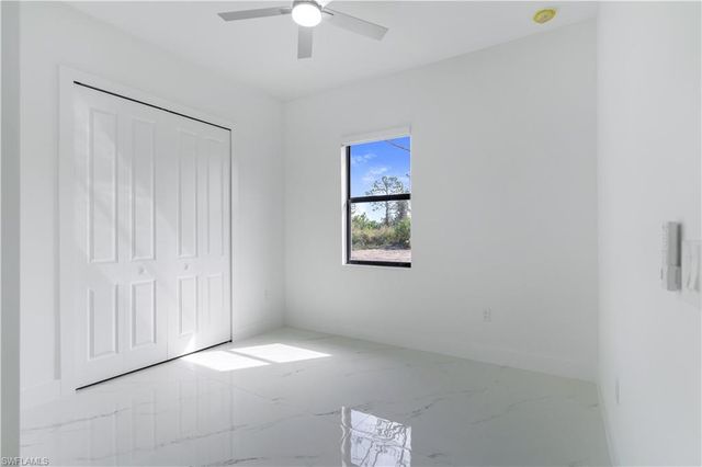 606 Johns AVE, Lehigh Acres, FL 33972