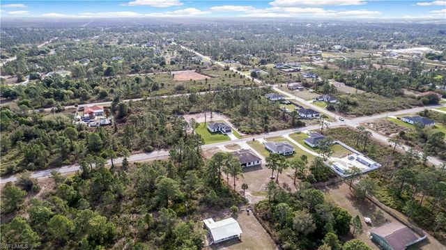 606 Johns AVE, Lehigh Acres, FL 33972