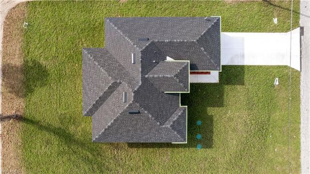 606 Johns AVE, Lehigh Acres, FL 33972