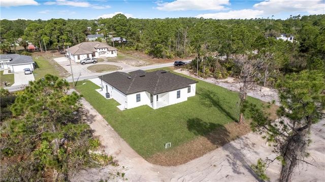 606 Johns AVE, Lehigh Acres, FL 33972