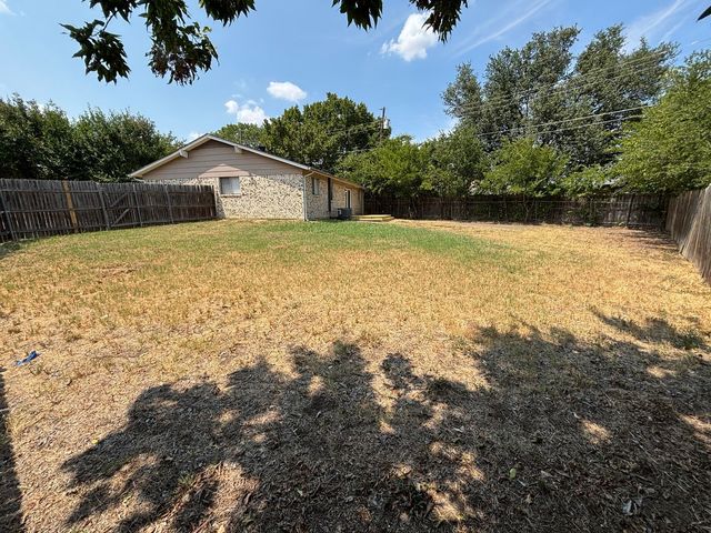 4002 Fairbanks Court, Irving, TX 75062