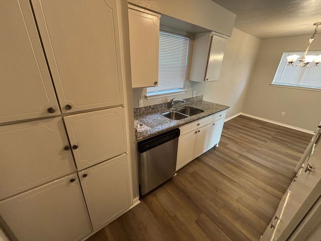 4002 Fairbanks Court, Irving, TX 75062