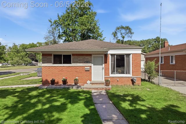 8982 Beatrice Street, Livonia, MI 48150