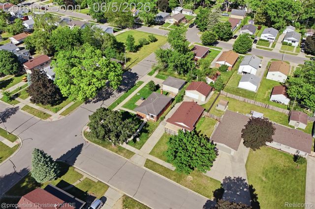 8982 Beatrice Street, Livonia, MI 48150