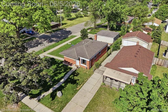 8982 Beatrice Street, Livonia, MI 48150