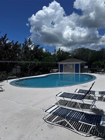 6211 BAYSIDE KEY DRIVE, Tampa, FL 33615