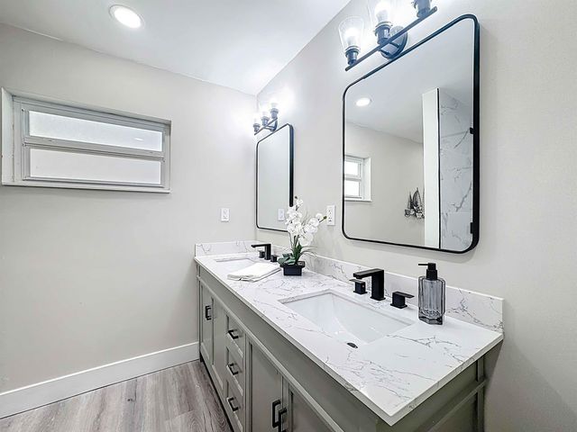 2338 2nd Court, Other Florida, FL 32962