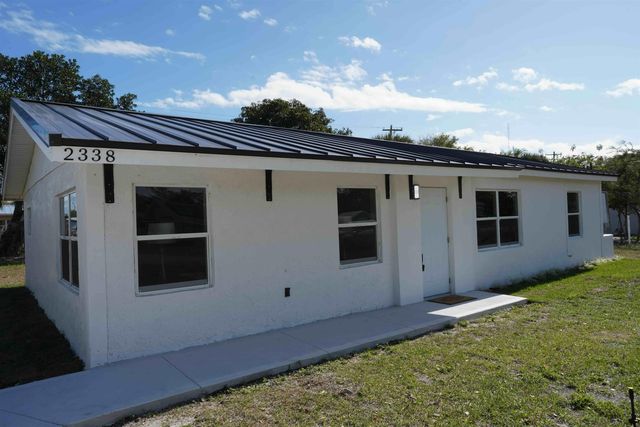 2338 2nd Court, Other Florida, FL 32962