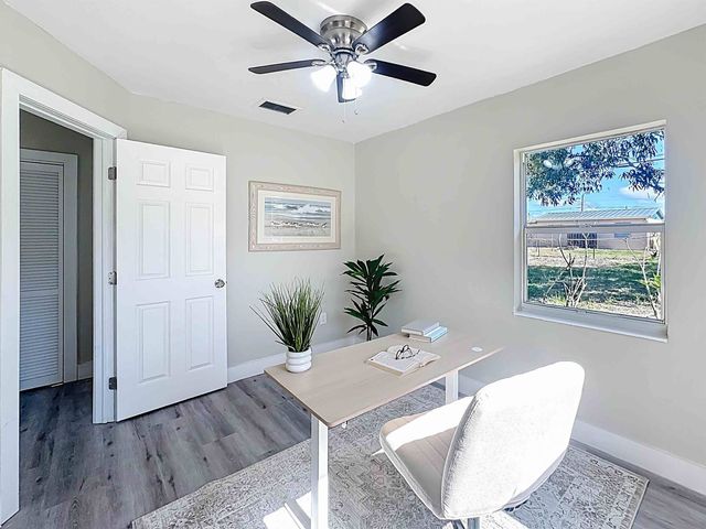 2338 2nd Court, Other Florida, FL 32962