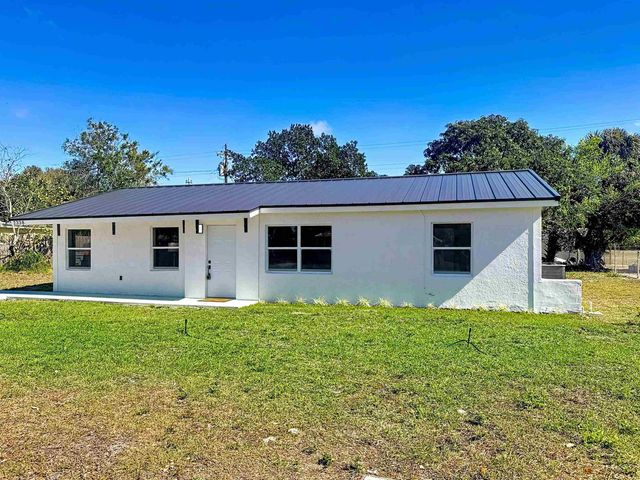 2338 2nd Court, Other Florida, FL 32962