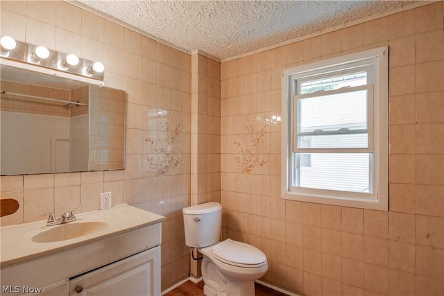 931 Work Drive, Akron, OH 44320