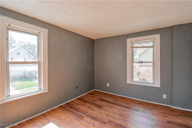 931 Work Drive, Akron, OH 44320