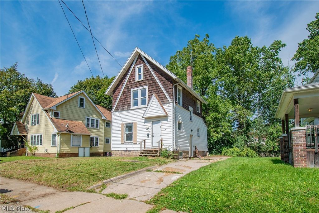 931 Work Drive, Akron, OH 44320