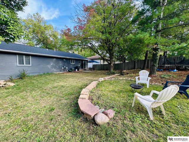 6441 S 41st Street, Lincoln, NE 68516