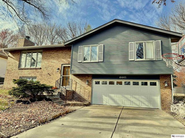 6441 S 41st Street, Lincoln, NE 68516